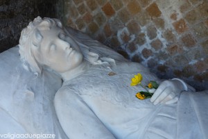 Roma Il Cimitero Acattolico Di Testaccio